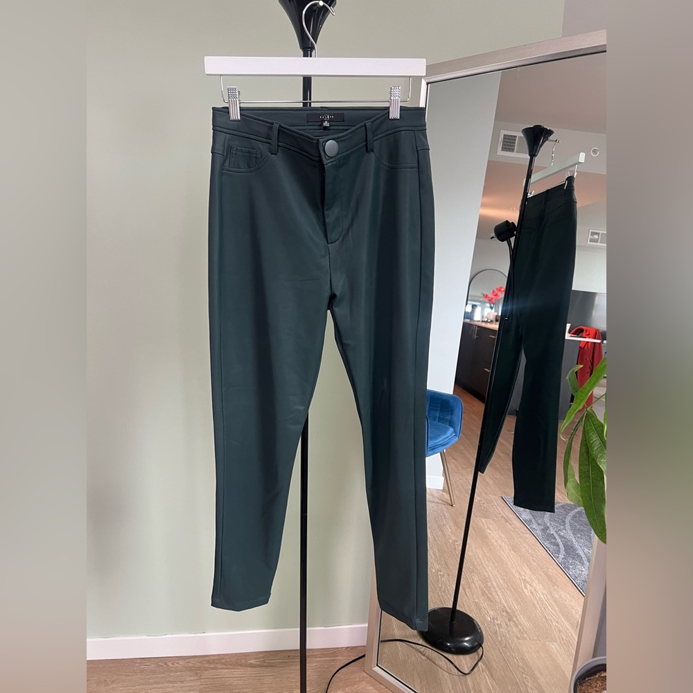 21 Saints Mid Rise Faux Leather Dark Green Skinny Pants - M